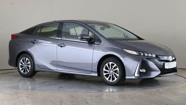2019 used Toyota Prius 1.8 VVT-h 8.8 kWh Business Edition Plus CVT