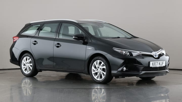 2017 used Toyota Auris 1.8L Business Edition VVT-h