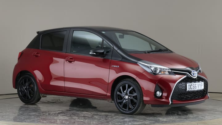 2016 used Toyota Yaris 1.5L Design VVT-h