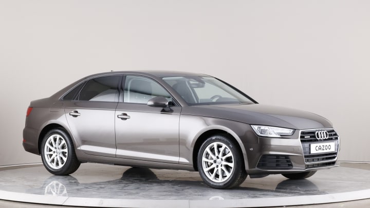 2019 verwendet Audi A4 45 TFSI quattro basis